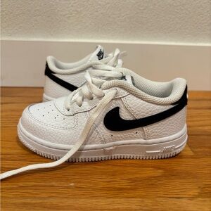 Nike Kids Force 1 Low Top White Sneakers with Black Swoosh